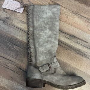 Eurosoft Boots size 7